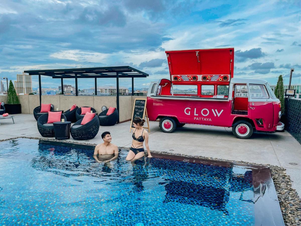 Glow Патая Екстериор снимка